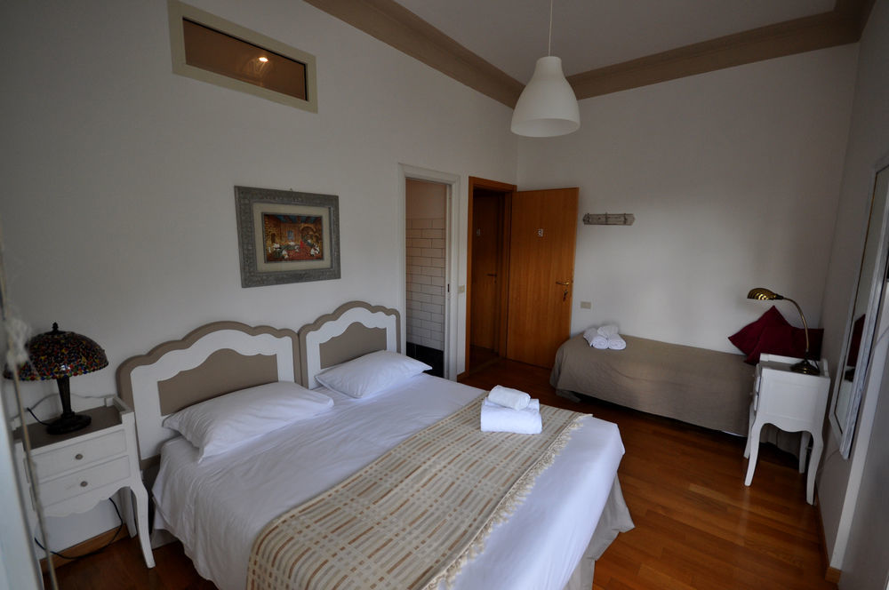 Le Suites Di Tevere Home 로마 외부 사진